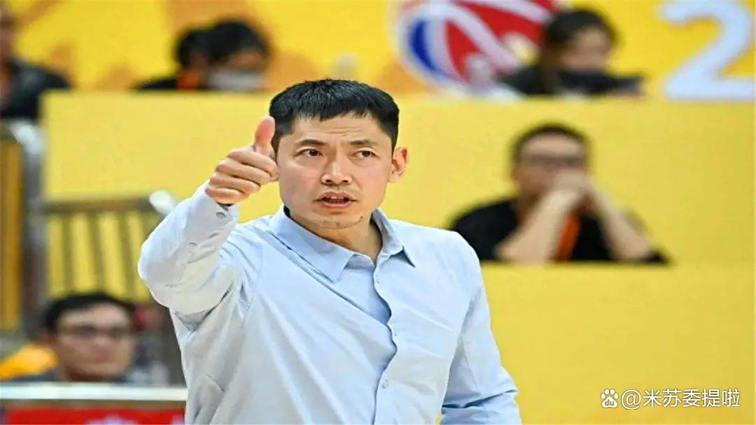 关于北控官宣：接受闵鹿蕾辞职致以崇高敬意聘请张庆鹏出任主教练的信息