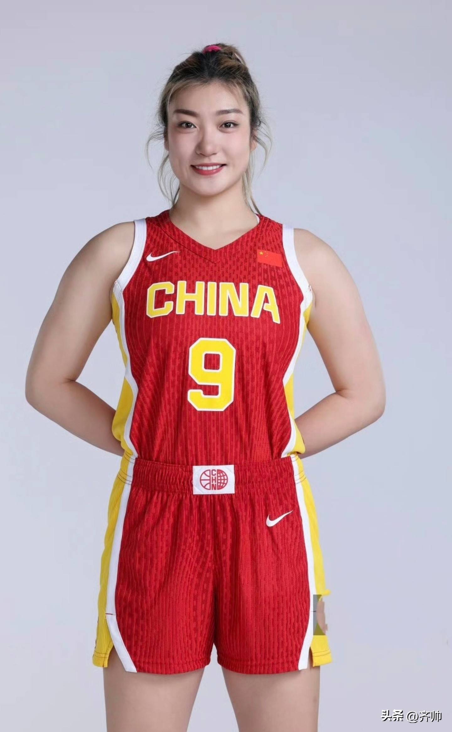 女篮李梦的离开，让深圳亚洲杯压力倍增，U19女篮或无缘张子宇