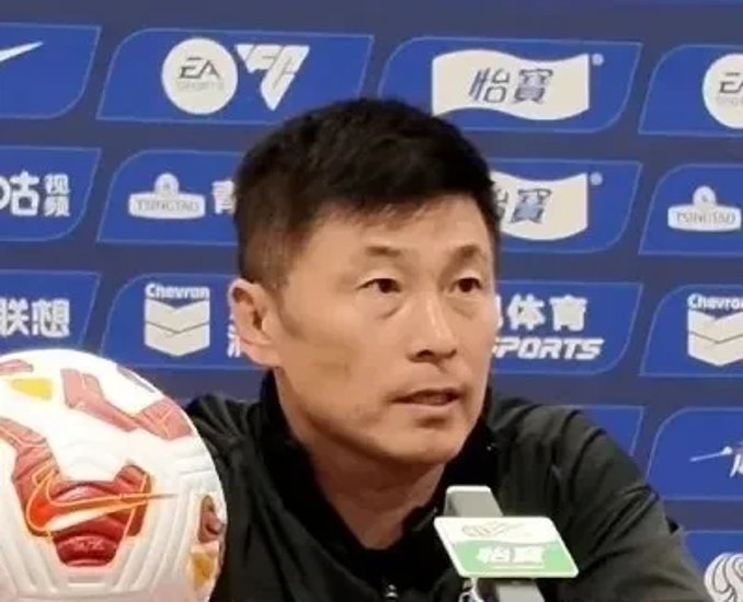 大连英博为何输给上海海港？李国旭赛后直言，分析非常到